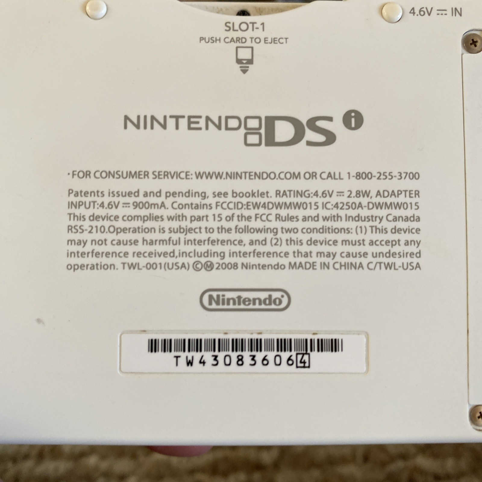 Nintendo DSi White Console in Original Box USA Version Charger Stylus Manual