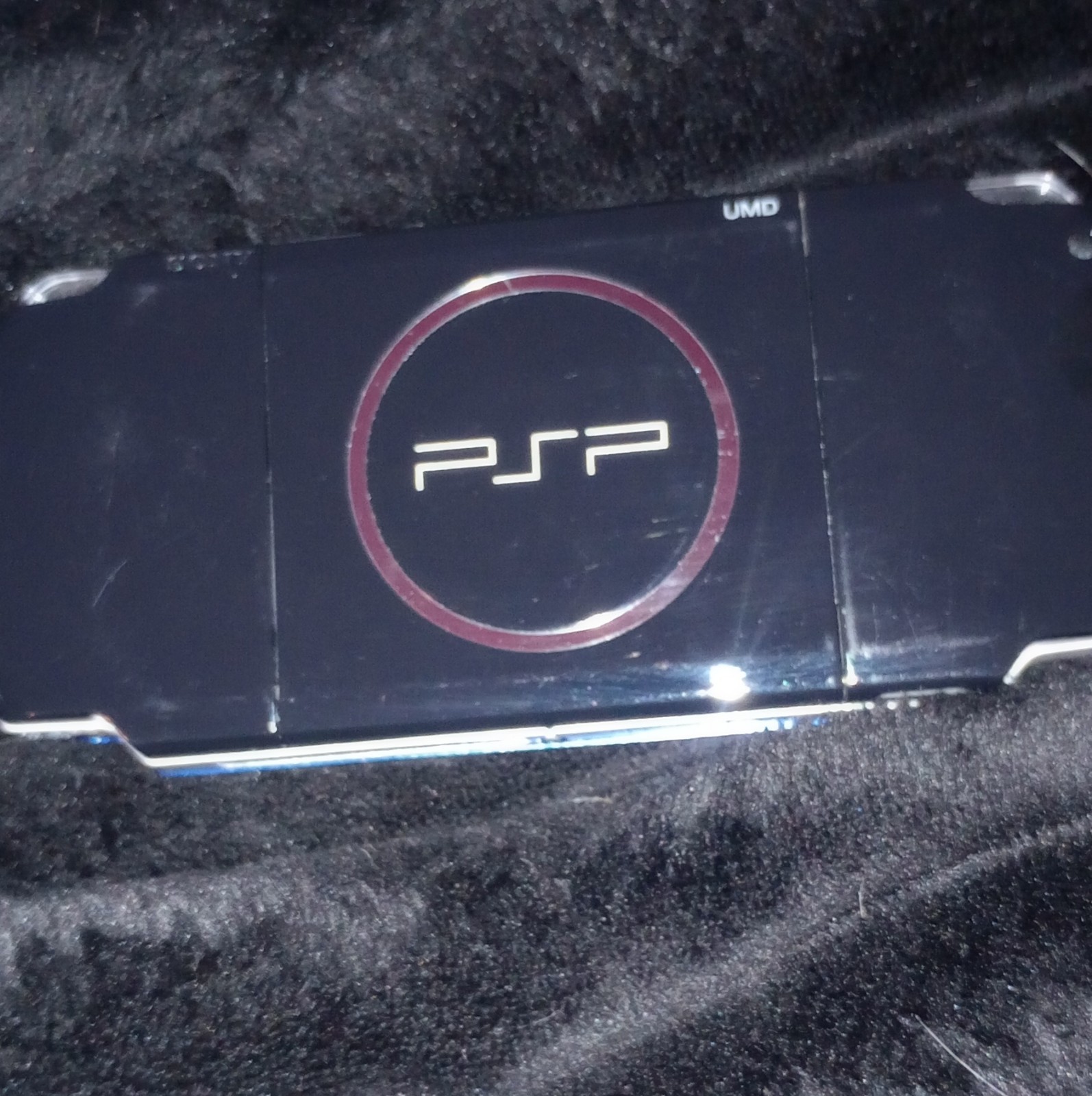 Sony PSP-3001 Blue & Black Handheld Console with FIFA Soccer 11 and charger