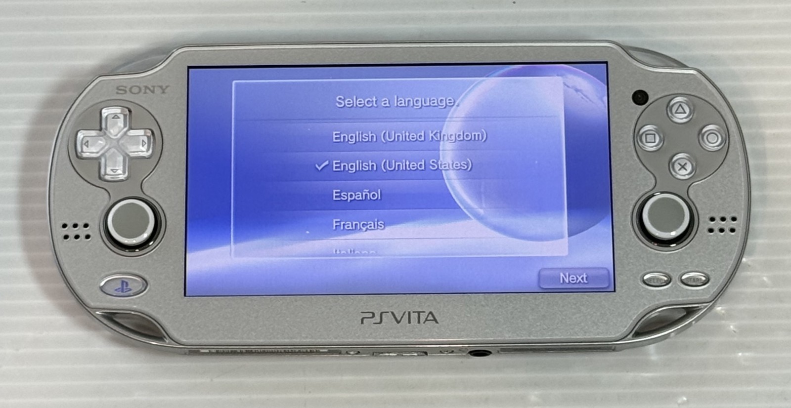 Sony PS Vita PCH-1000 Console Ice Silver Limited Box Very Rare w/8GB – Mint S+