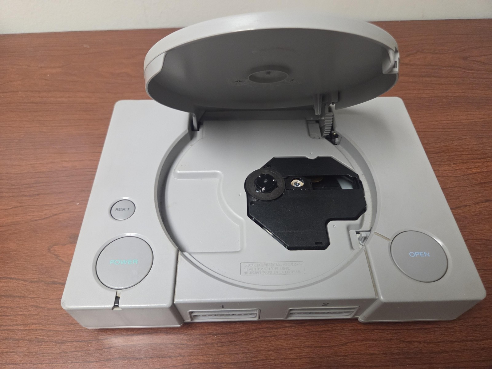 Sony PlayStation 1 PS1 Classic Game Console Gray AV Multi Out Composite RCA