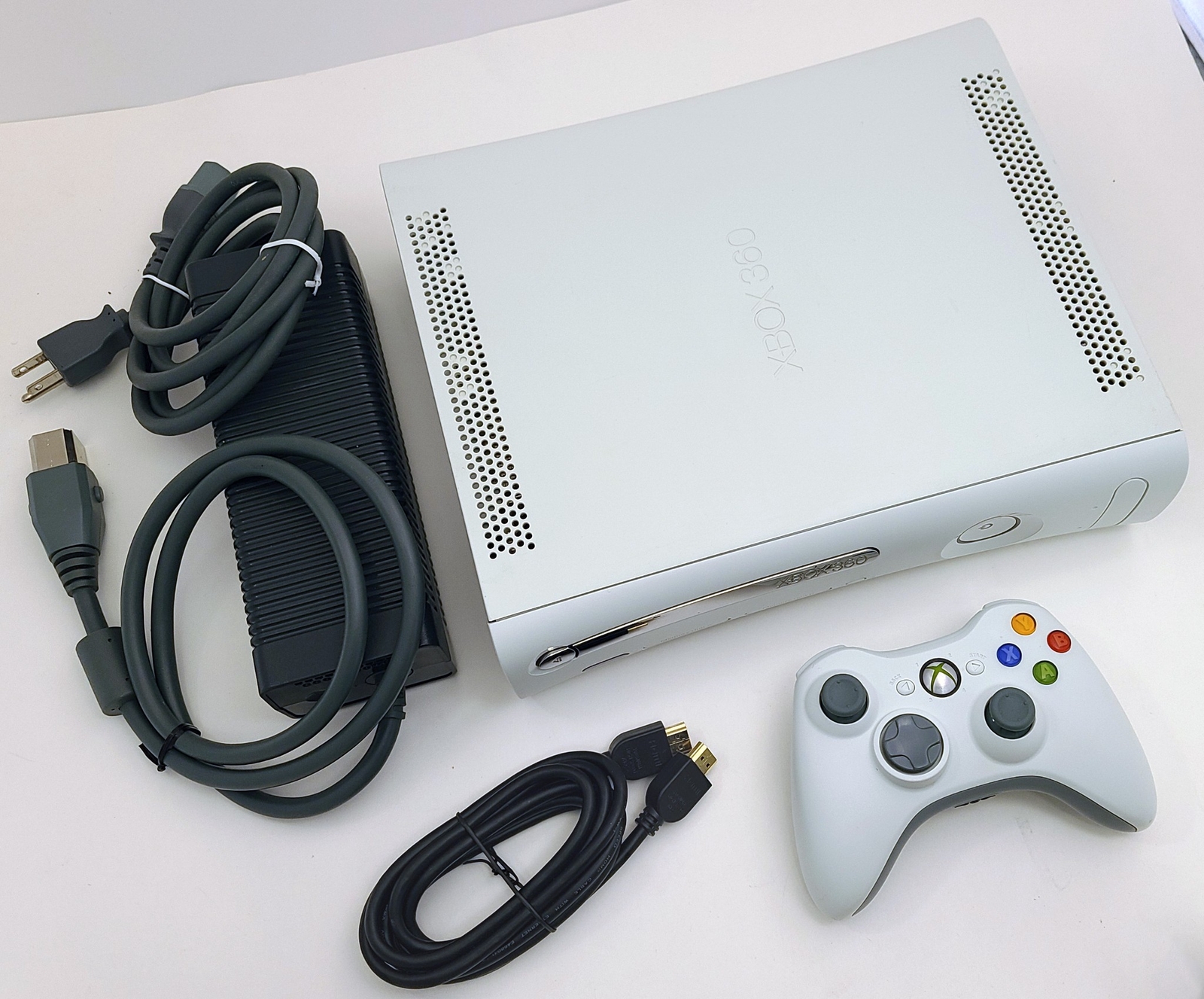 Microsoft Xbox 360 20GB Pro Matte White Video Game Console Gaming System HDMI