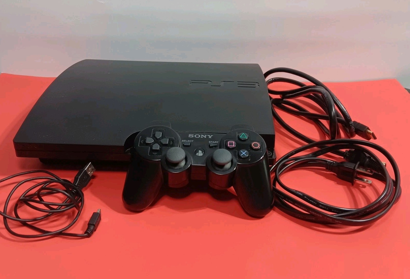 Sony PlayStation 3 PS3 Slim Console 320GB (3001B) w/Controller & Cables Working