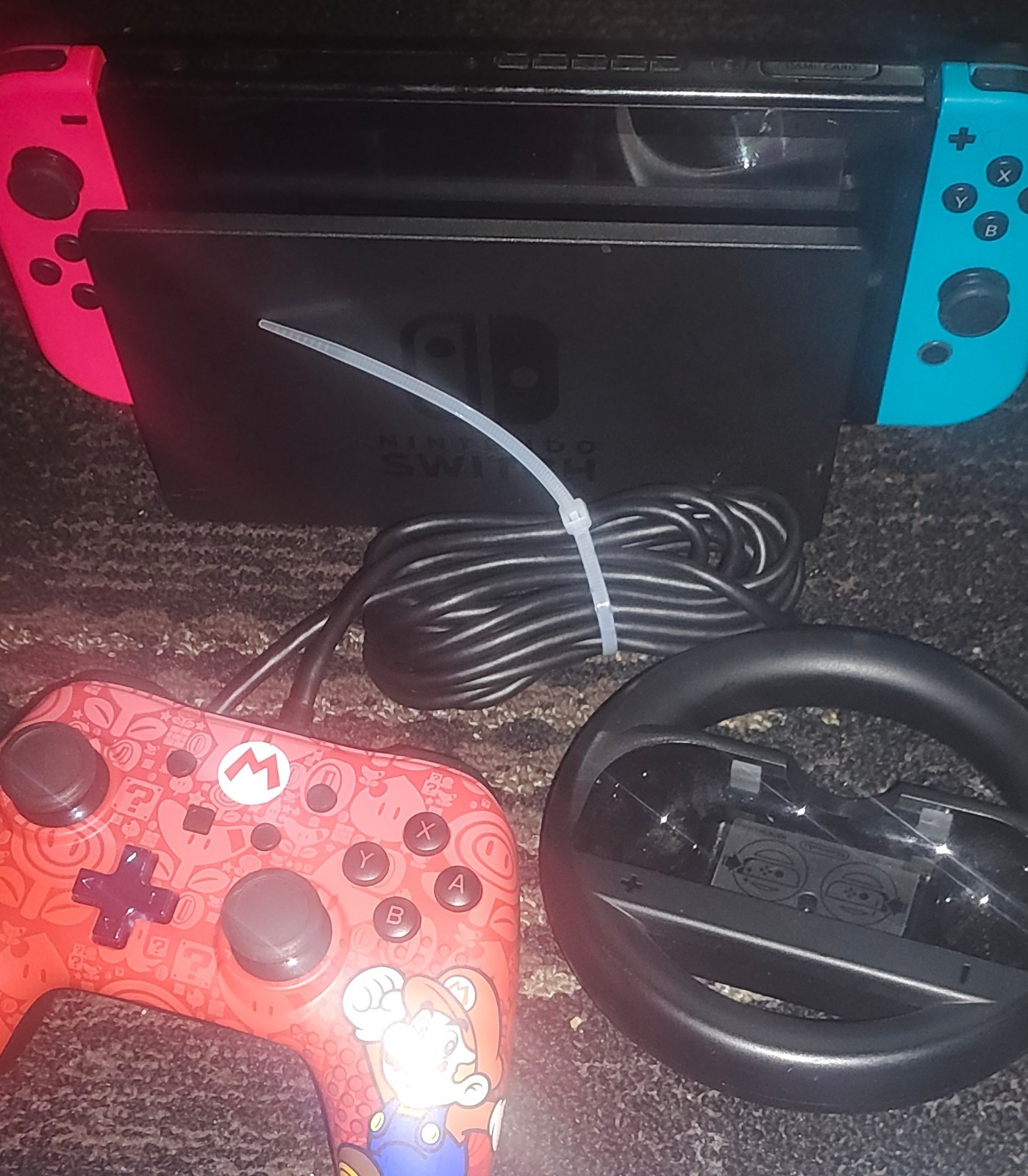 Nintendo Switch 32GB bundle with Mario controller TV doc joycon steering wheel t