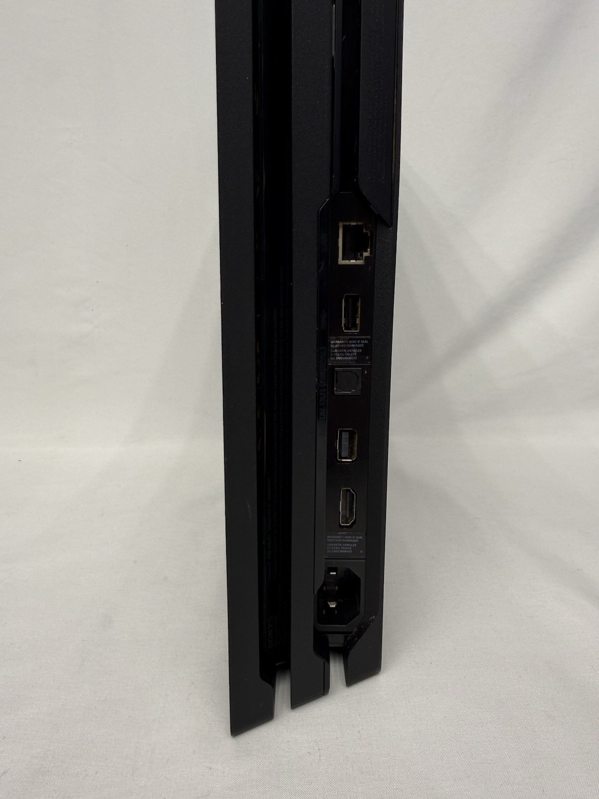 Sony PS4 PlayStation 4 Pro Console Black 1TB W/ Controller and Cables Tested