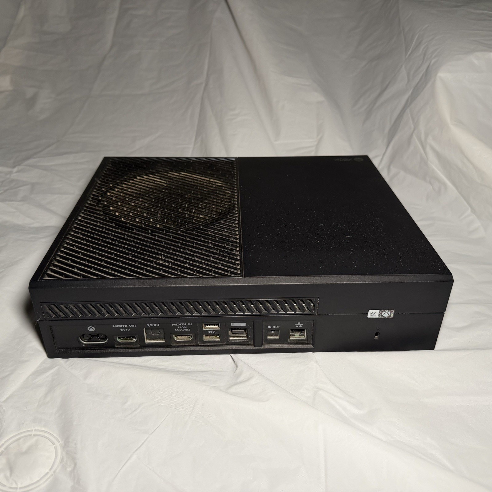 Original Microsoft Xbox One Model 1540 Console With Games, Box & Extras Read