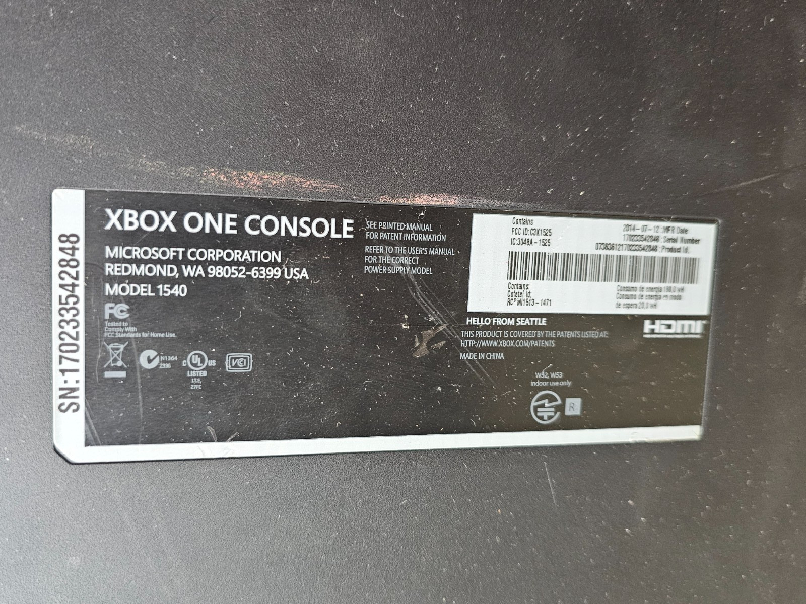 Microsoft Xbox One 500GB Original Video Game Console Model 1540 Pre-owned