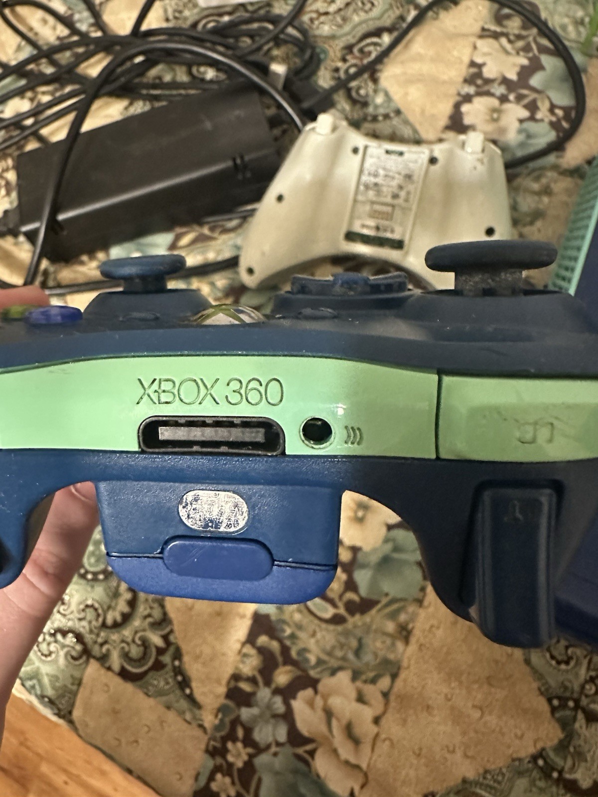 Xbox 360 E Special Edition 500GB Blue Console Near Cib Lot Read Description