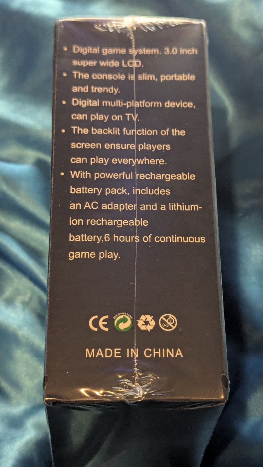 GameBox Plus 400 in 1 Handheld Gamepad -NEW IN BOX SEALED -400 Preload Games NIB