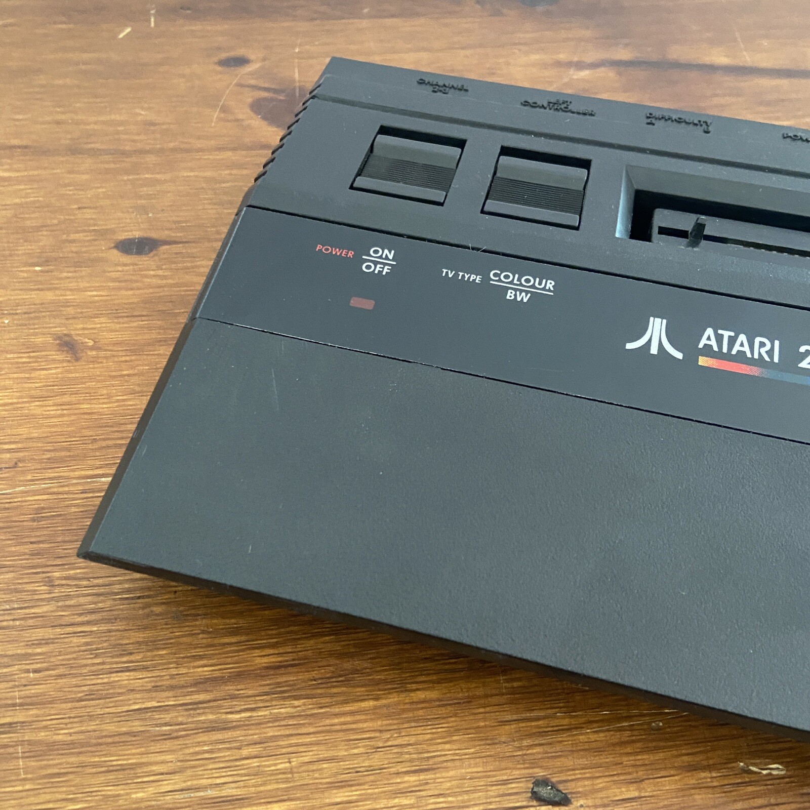 RARE Atari 2600 PAL Video Game System in box