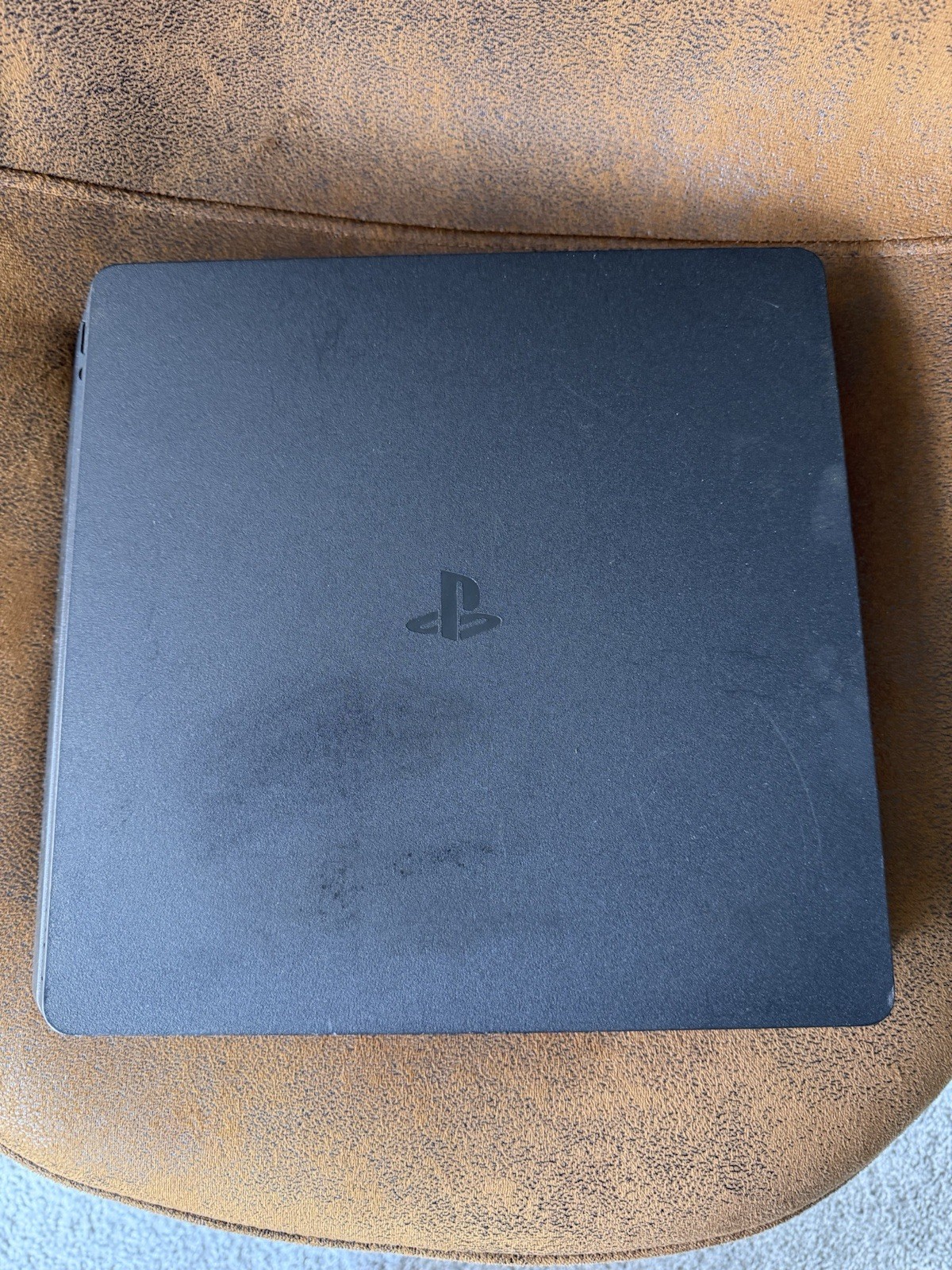Sony PlayStation 4 Slim Black Home Console HDMI USB-A Platform PS4