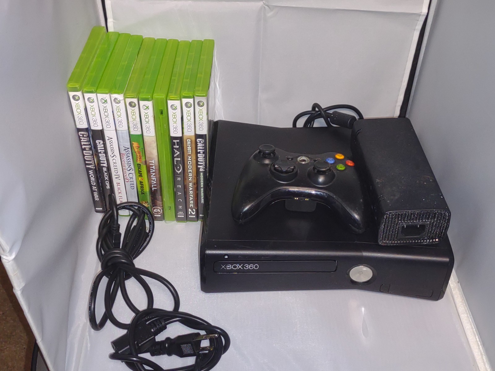 Xbox 360 S 1439 Black Console Bundle 250GB HDD + 10 Games Complete