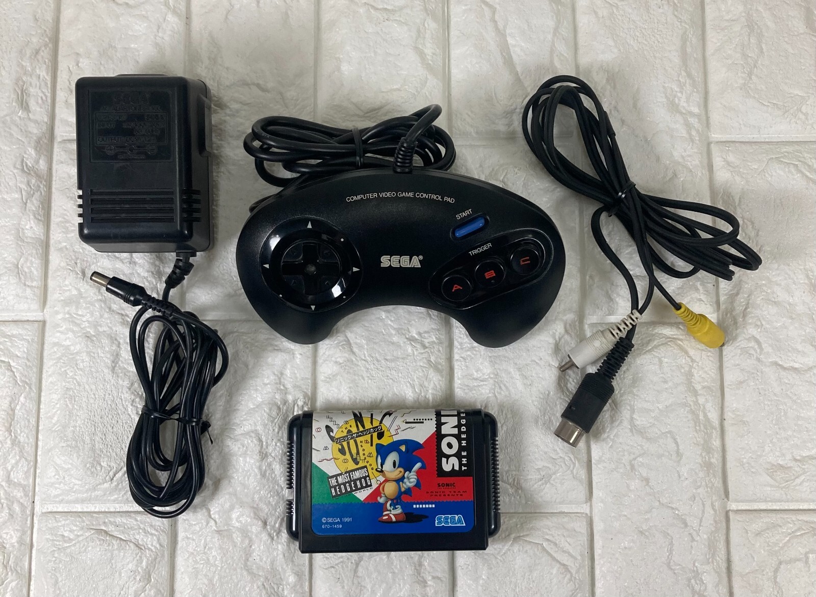 MEGA DRIVE PLUS 1 SONIC Console Boxed Tested System +1 games SEGA Japan#02