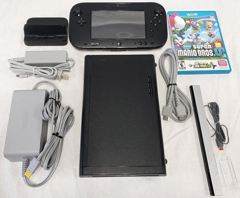 Nintendo Wii U Console 32GB + SUPER MARIO BROS U LUIGI Game Set Bundle WiiU