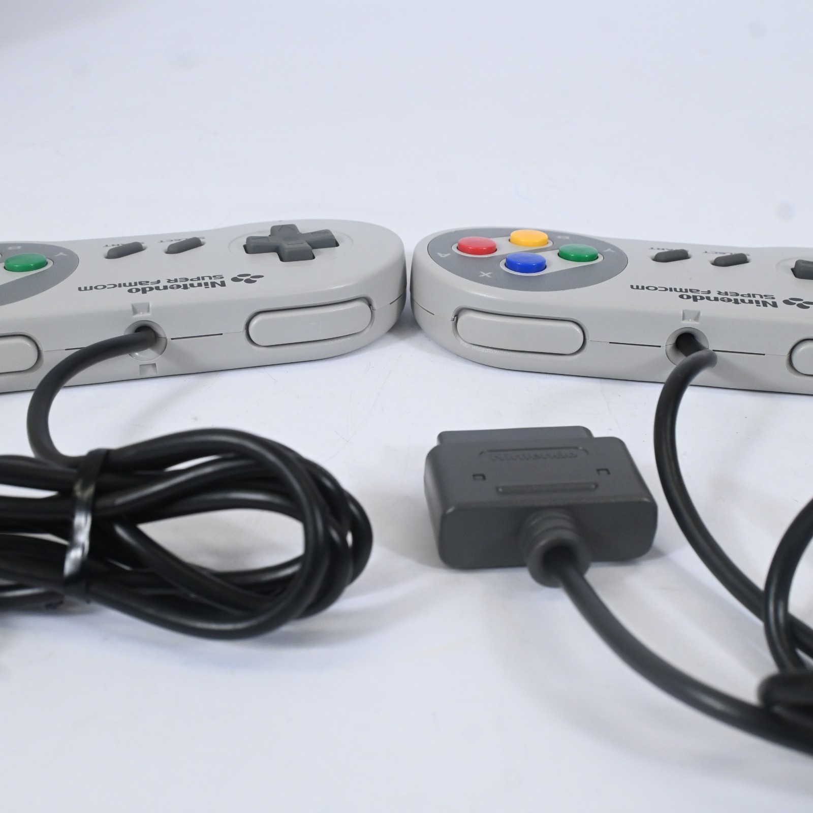 Nintendo Super Famicom HVC-002 Console Complete in Box Tested Working