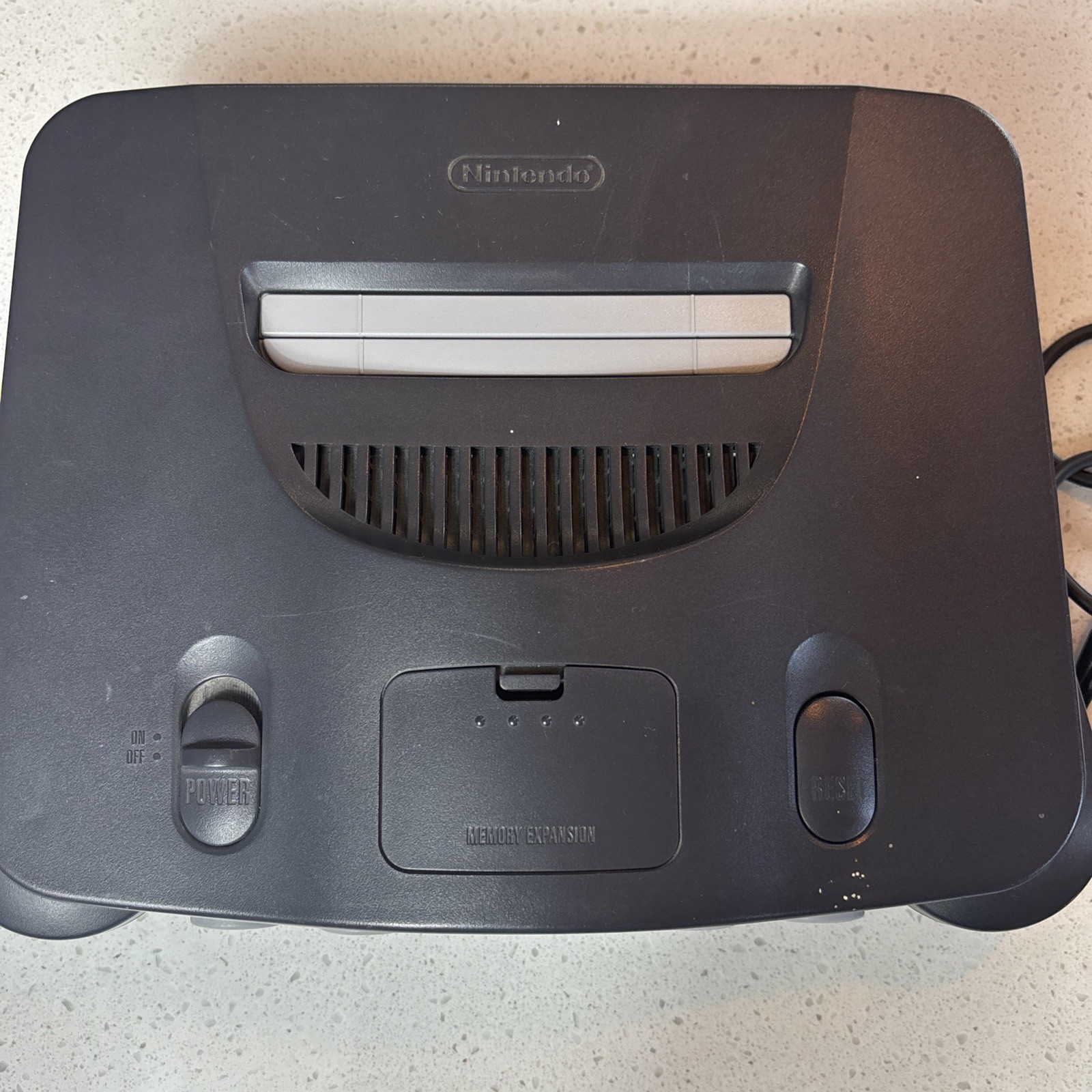N64 Nintendo 64 Console + ONE CONTROLLER + Cords – pre owned