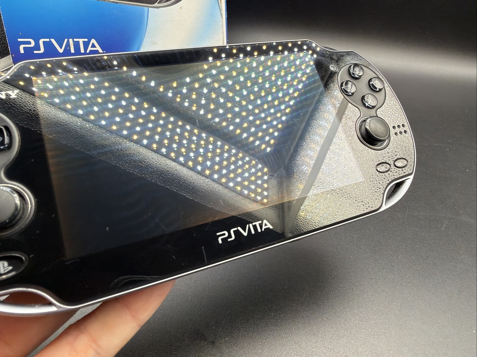 PlayStation Vita PS Vita Crystal Black w/8GB Card OLED Wi-Fi Console •READ DESC!