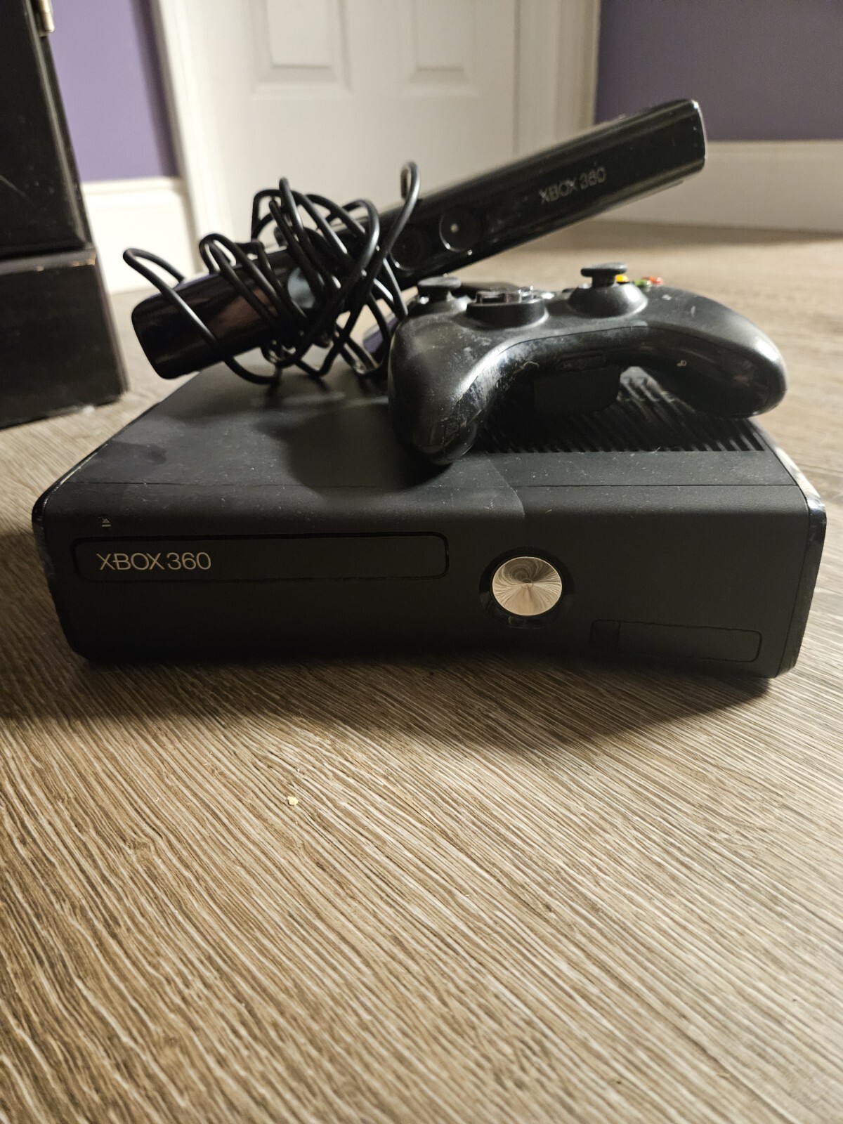 Xbox 360 With Kinect & 12 Games