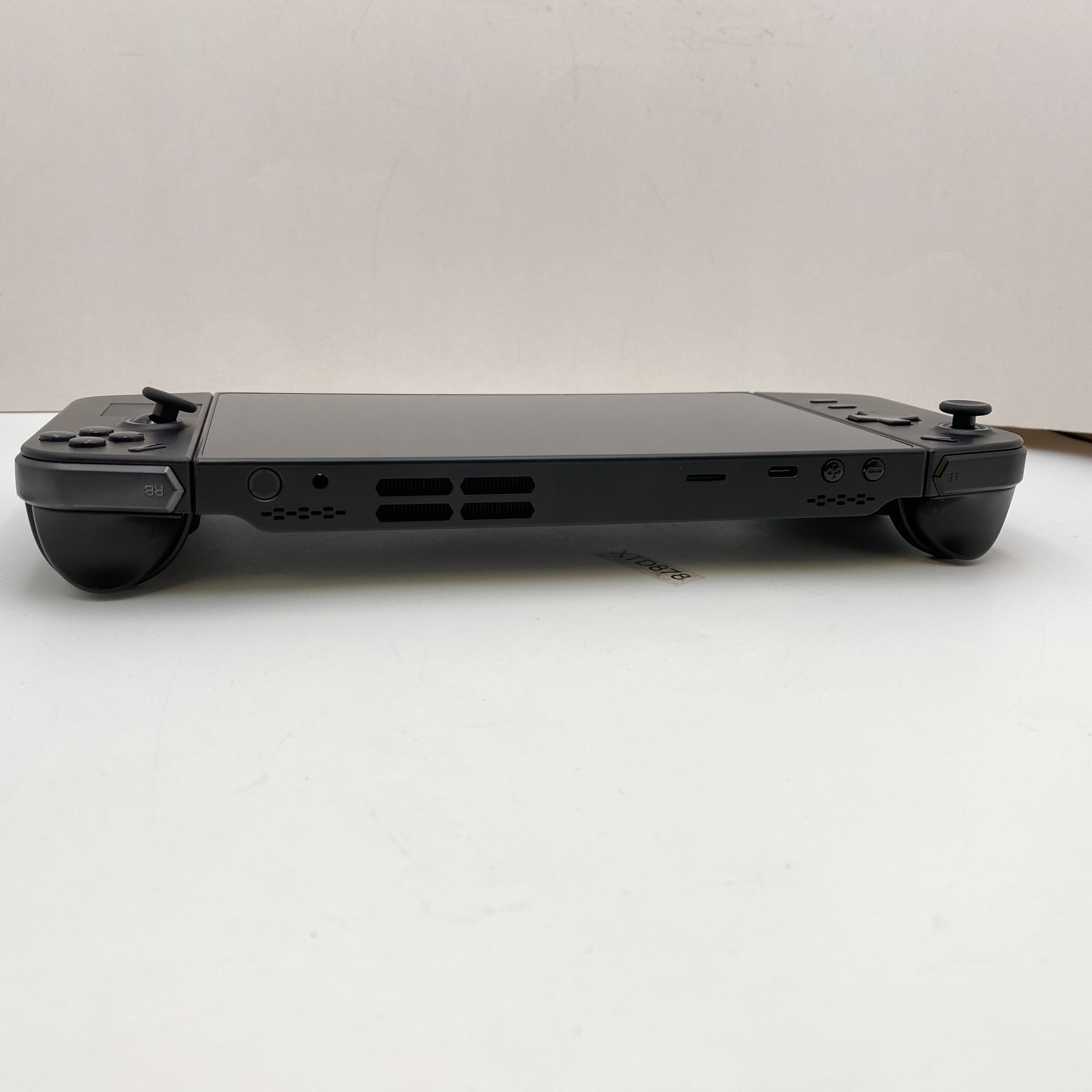 Lenovo Legion Go – 2TB – Black – Handheld Console System – Good Condition