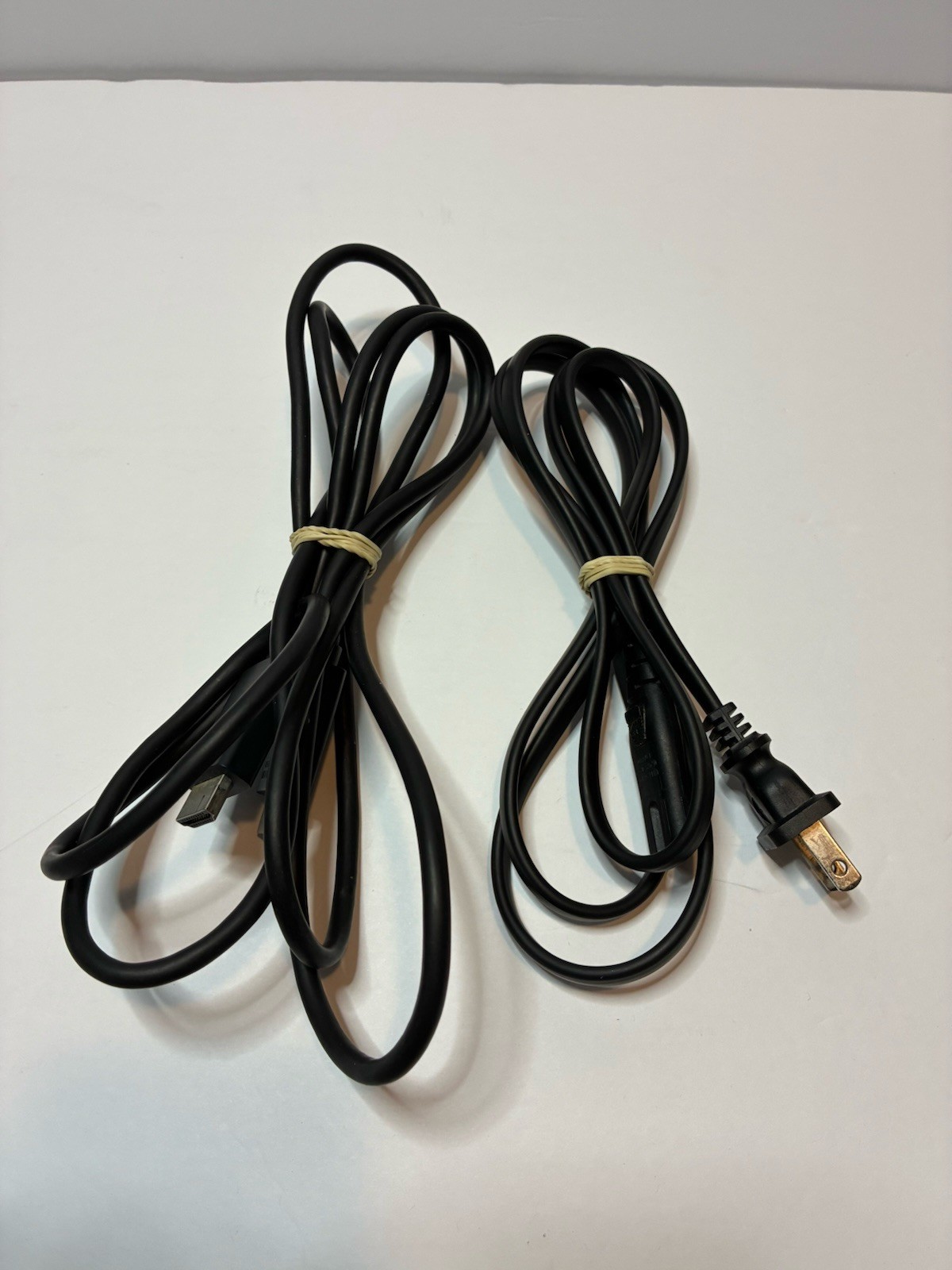 PS4 Slim 1TB Console Bundle Spider-Man Games Controller Tested Working
