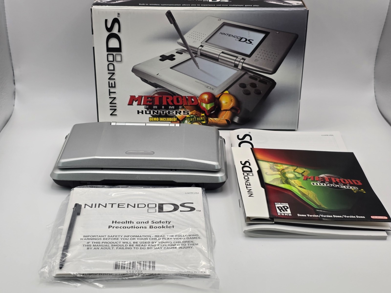 Nintendo DS Handheld Console NTR-001 Silver Metroid Prime Hunters Included CIB