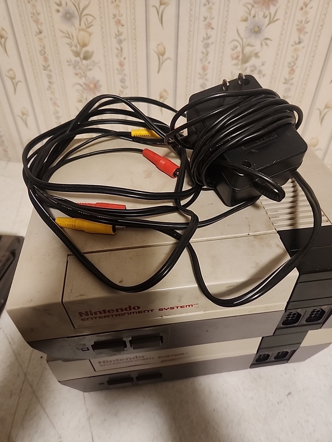 Nintendo NES Lot Of 2 Consoles 10 Games 6 Controllers Contra Mario TMNT