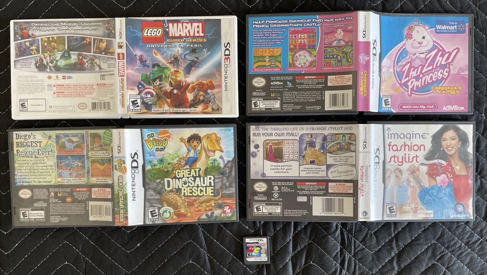 Nintendo DSi TWL-001 (USA) *For Parts or Repair* With 10 DS Cases + 5 Games Used