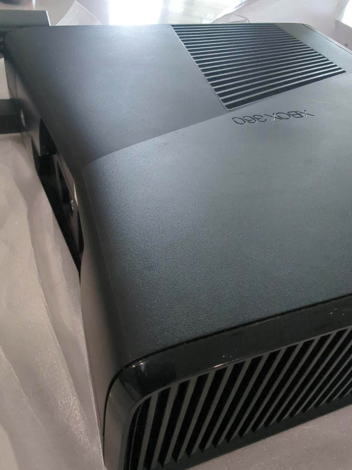 Microsoft Xbox 360 S Gaming Console and Kinect – Black USED Works Ships Free SH
