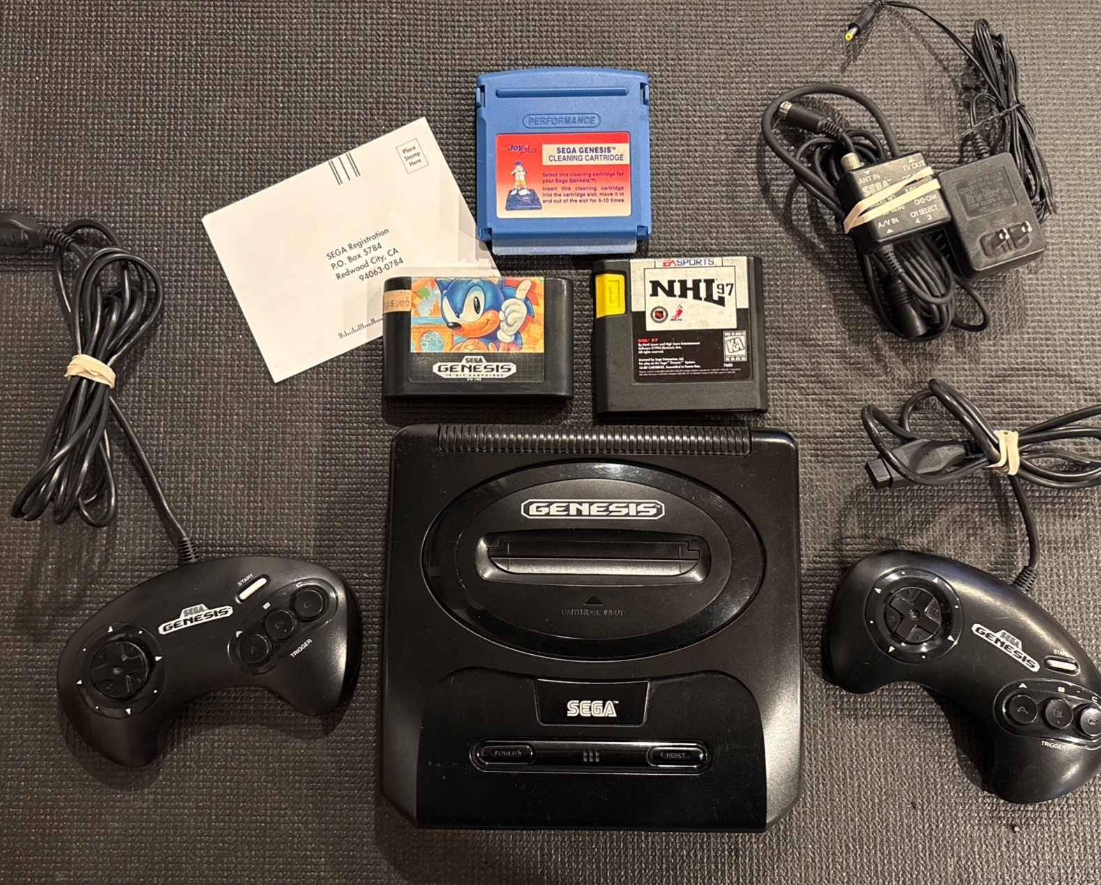 Sega Genesis Model 2 MK-1631 Console 2 Controllers Sonic & NHL Works Great!