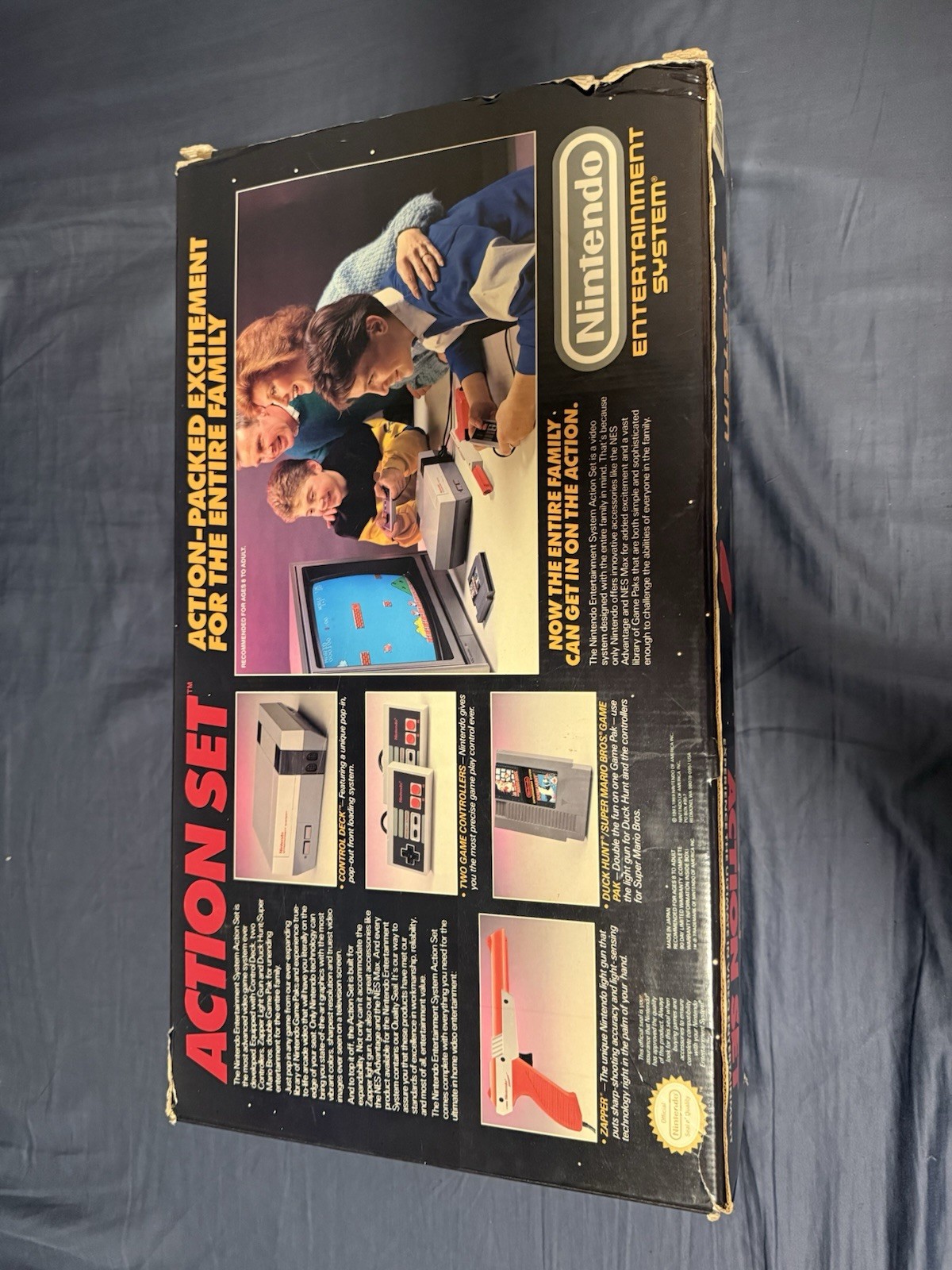 Nintendo Entertainment System NES Action Set Console Complete in Box CIB