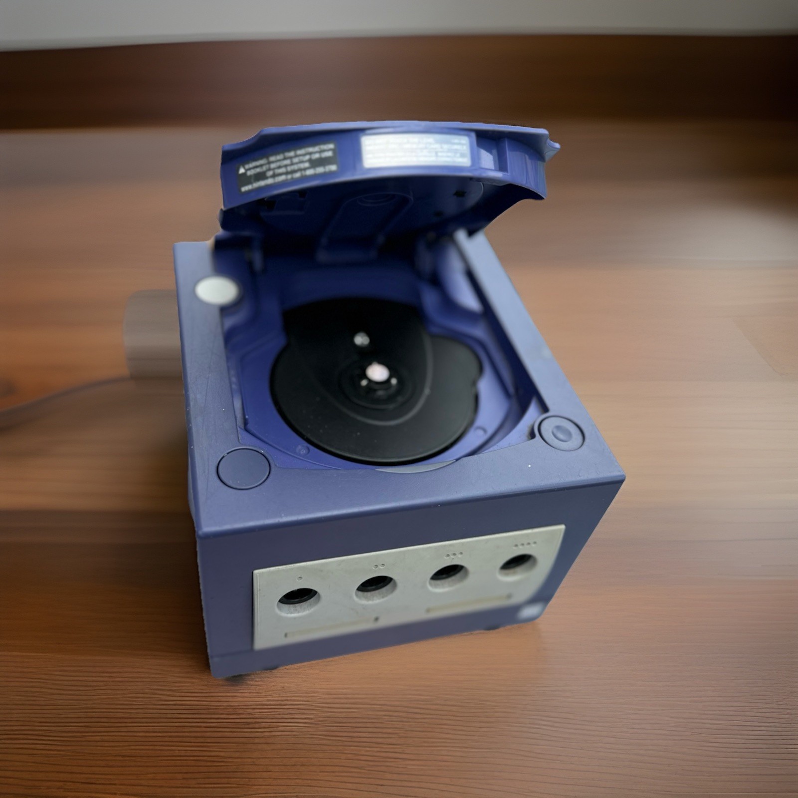 Nintendo GameCube Purple Console with Controller NTSC-U/C (US/Canada)