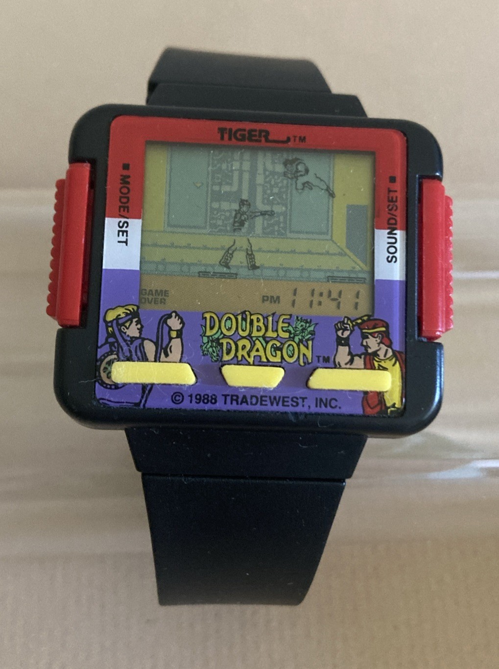 Vintage Double Dragon Tiger Electronics LCD Video Game Watch. 1990. Excellent !