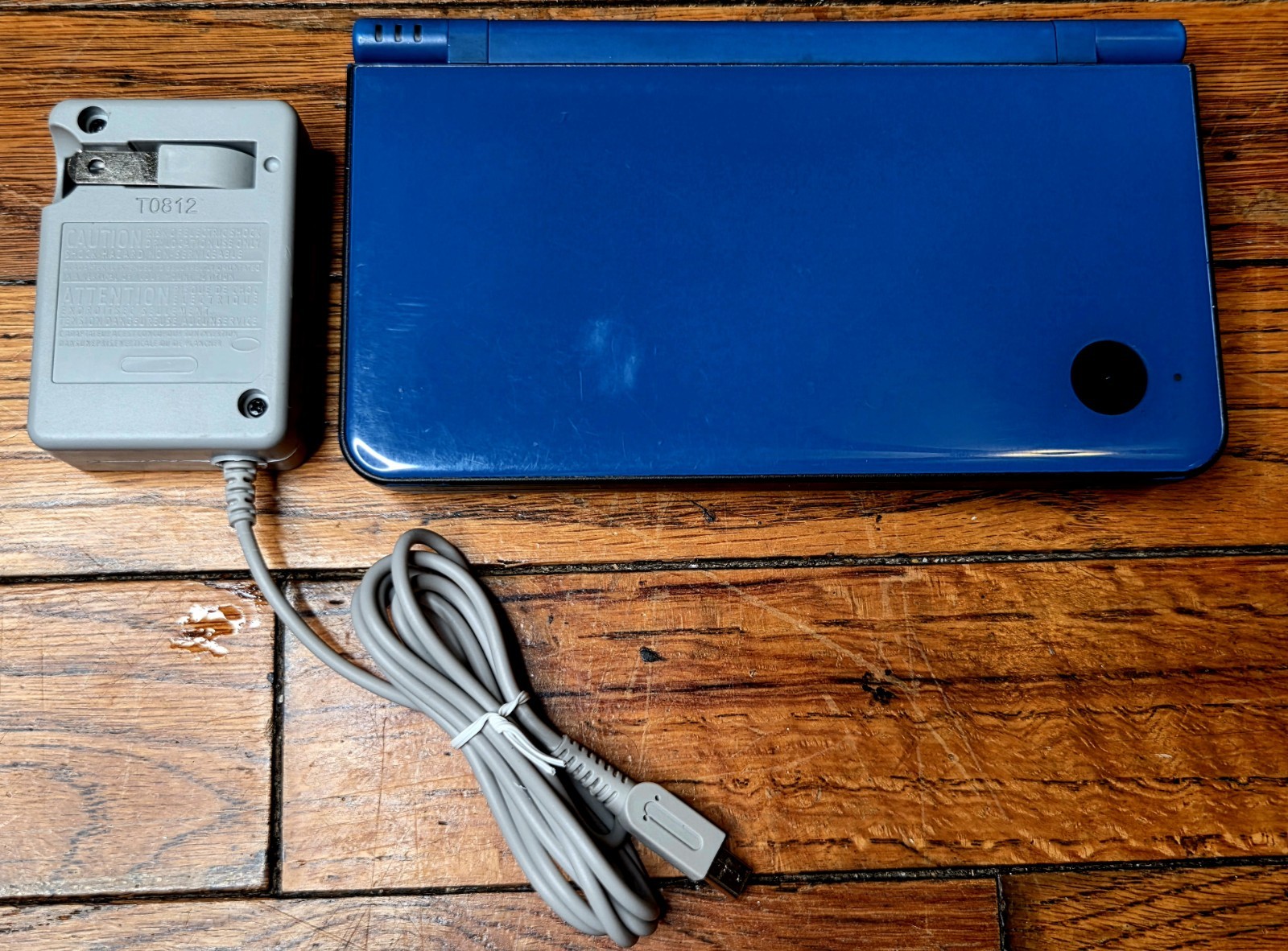 Nintendo DSi XL Blue Handheld Game Console UTL-001 USA Stylus Charger Tested