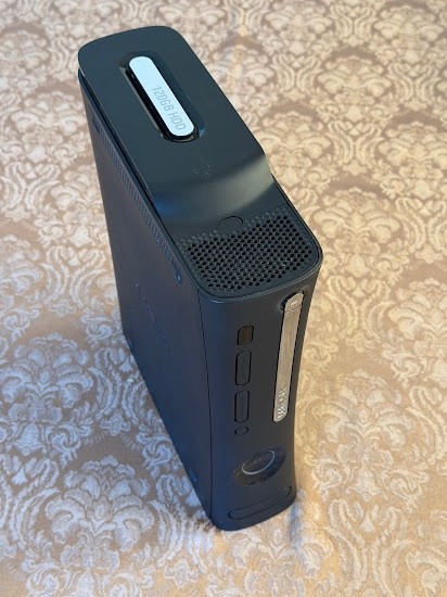 Microsoft Xbox 360 Black Console 120GB, Power Cord, 30′ HDMI Cable TESTED WORKS