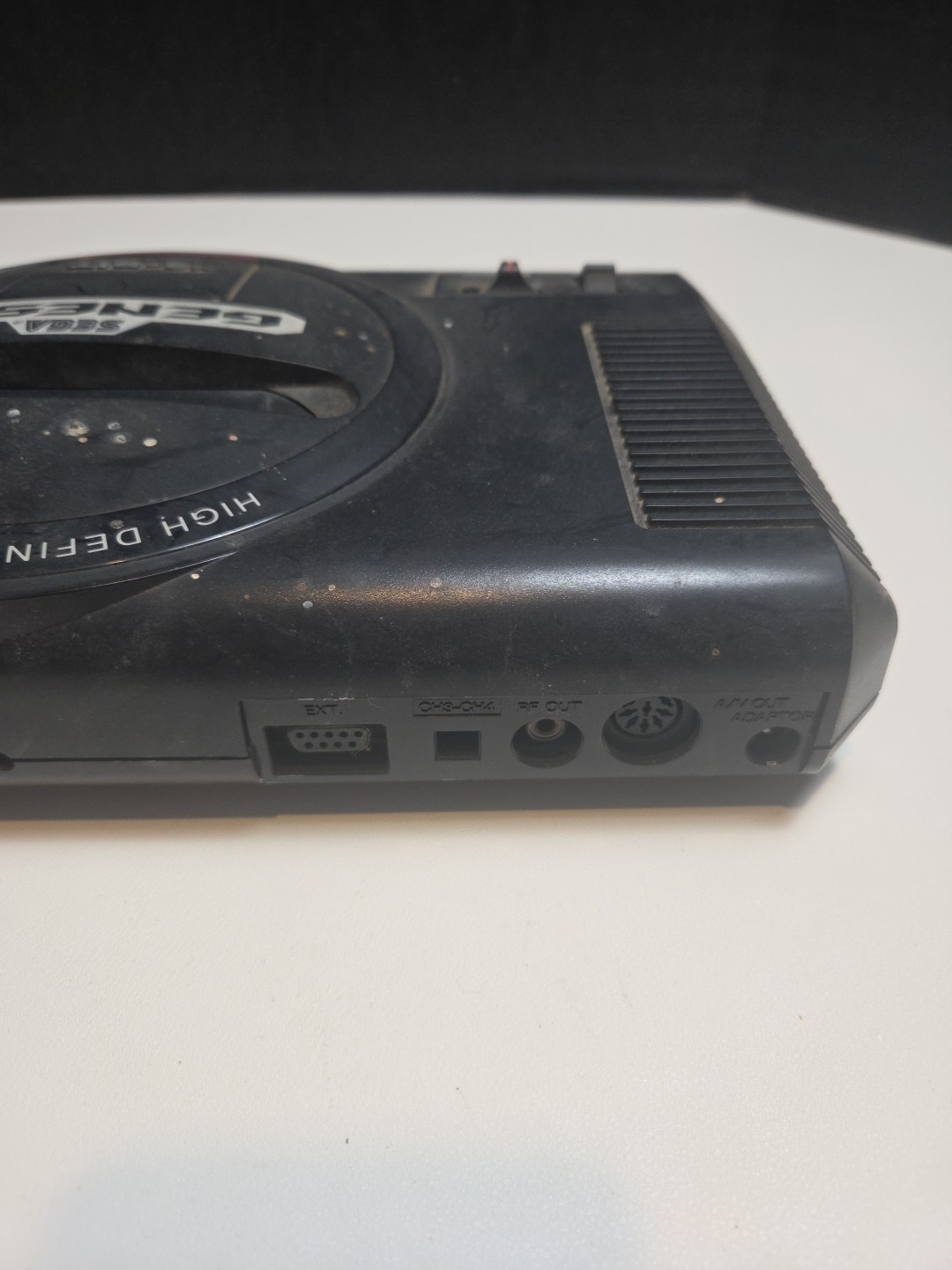 Original SEGA GENESIS 16 Bit High Def Console MK-1601 Controller & Power Adapter