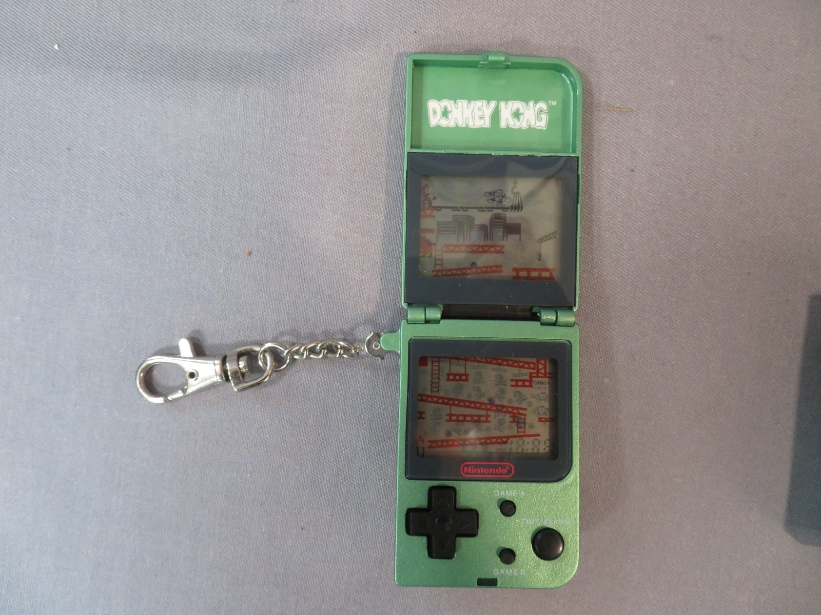 Nintendo MINI CLASSICS DONKEY KONG & DONKEY KONG JUNIOR Keychains *WORKING* 1998