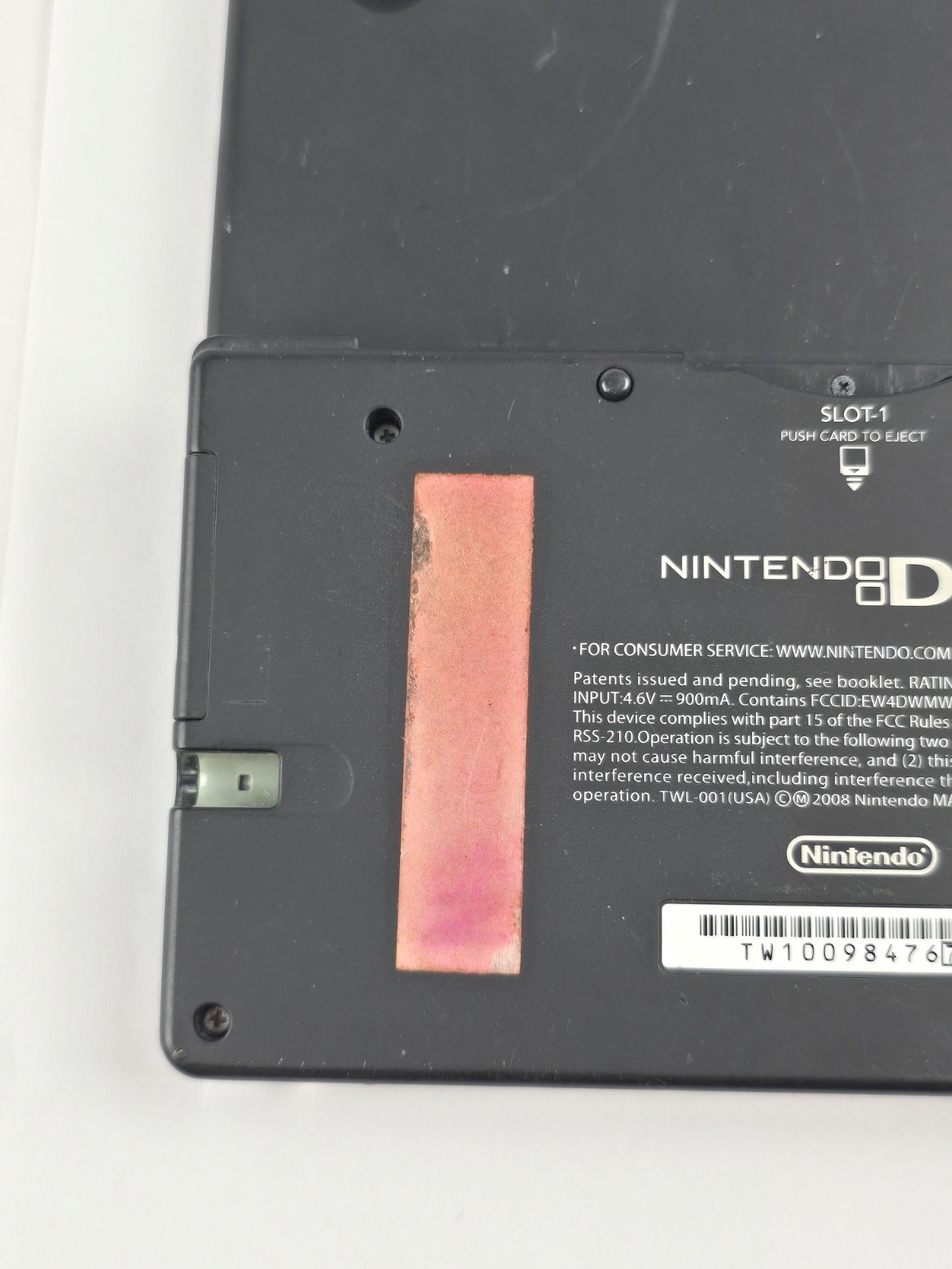 Nintendo DSi TWL-001 Black handheld system w/ Mario Kart -needs charger