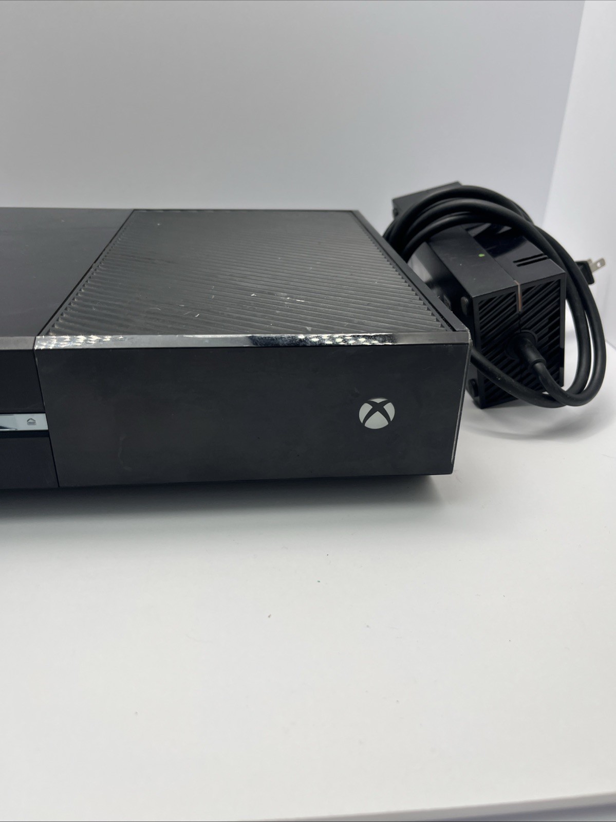 Microsoft Xbox One Black Console Wi-Fi HDMI USB-A Ethernet