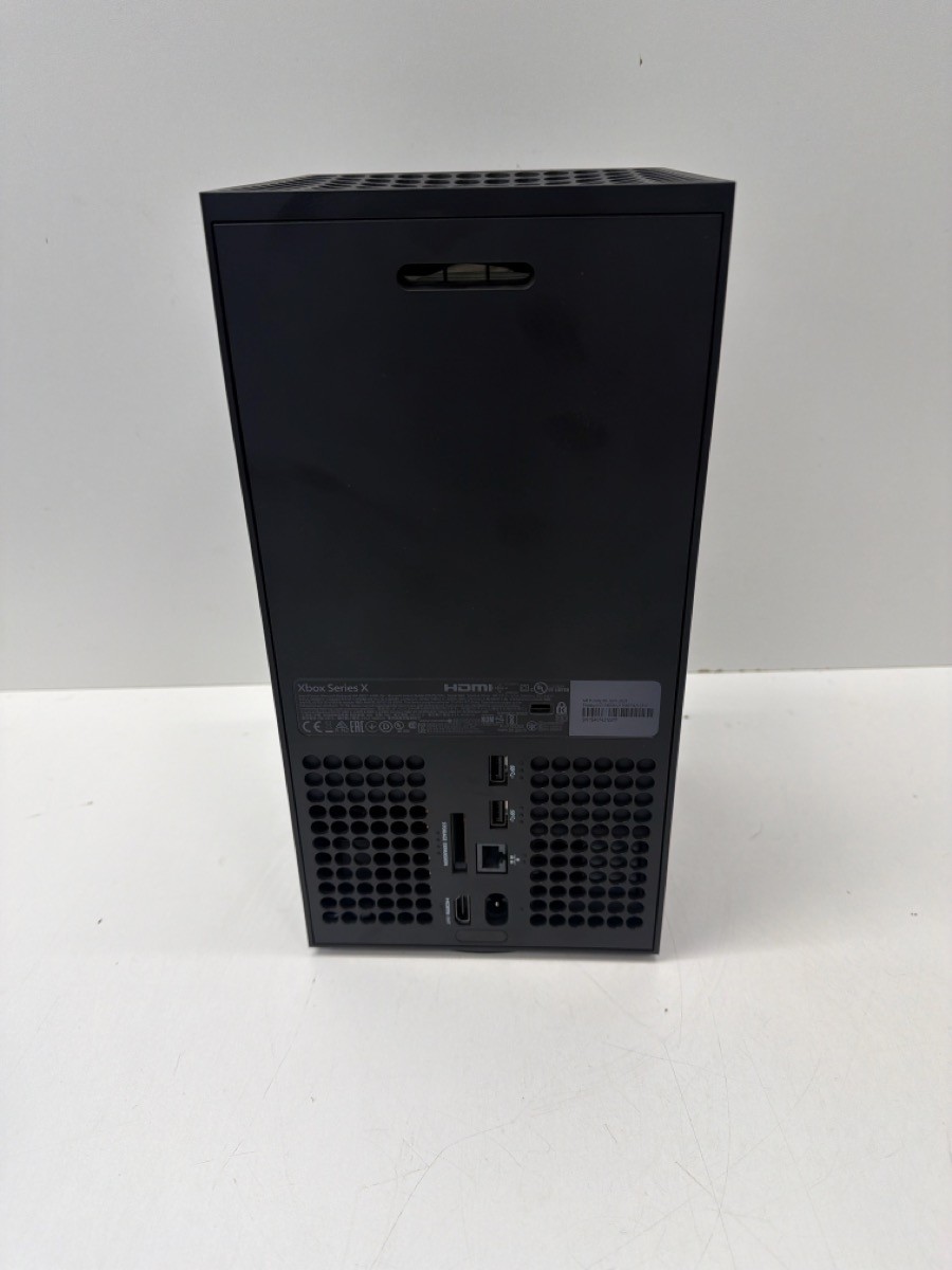 MICROSOFT XBOX SERIES X – CONSOLE – 1TB – 1882 (P07015531)