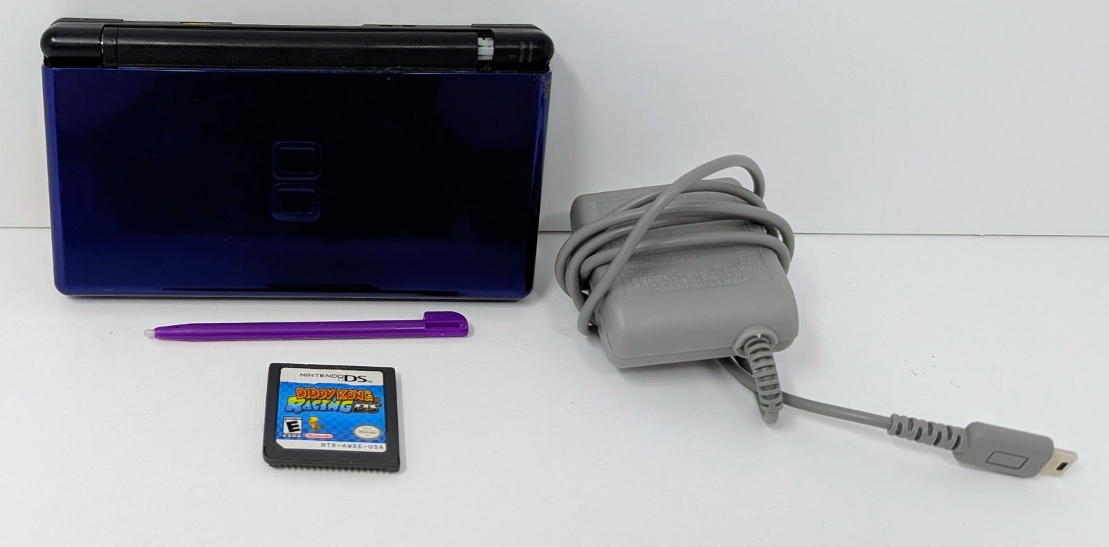 Nintendo DS Lite Cobalt Blue System Bundle w/ Diddy Kong Racing – Broken Hinge