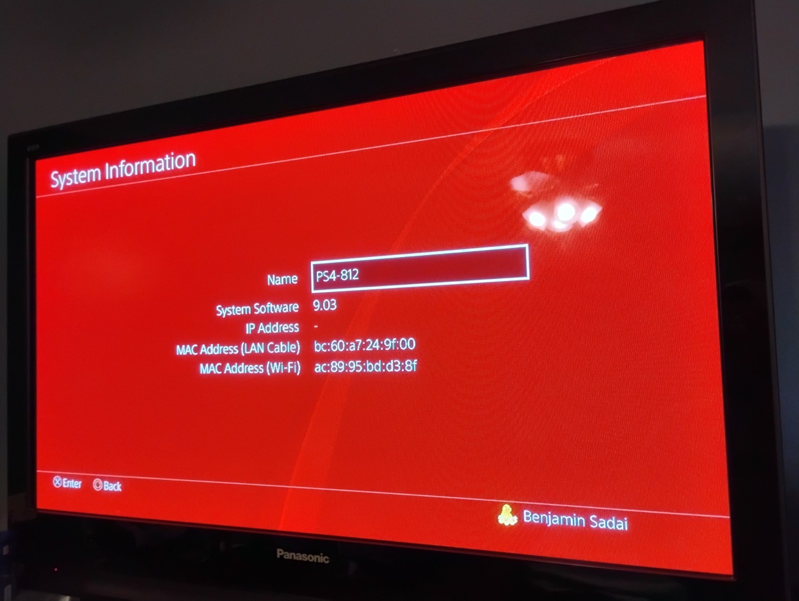 Sony PlayStation 4 – 500GB – With Controller – Tested And Working