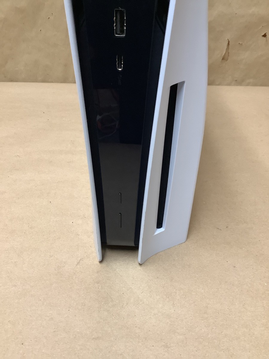 SONY PLAYSTATION 5 PS5 825GB CFI-1215A (G29018472)