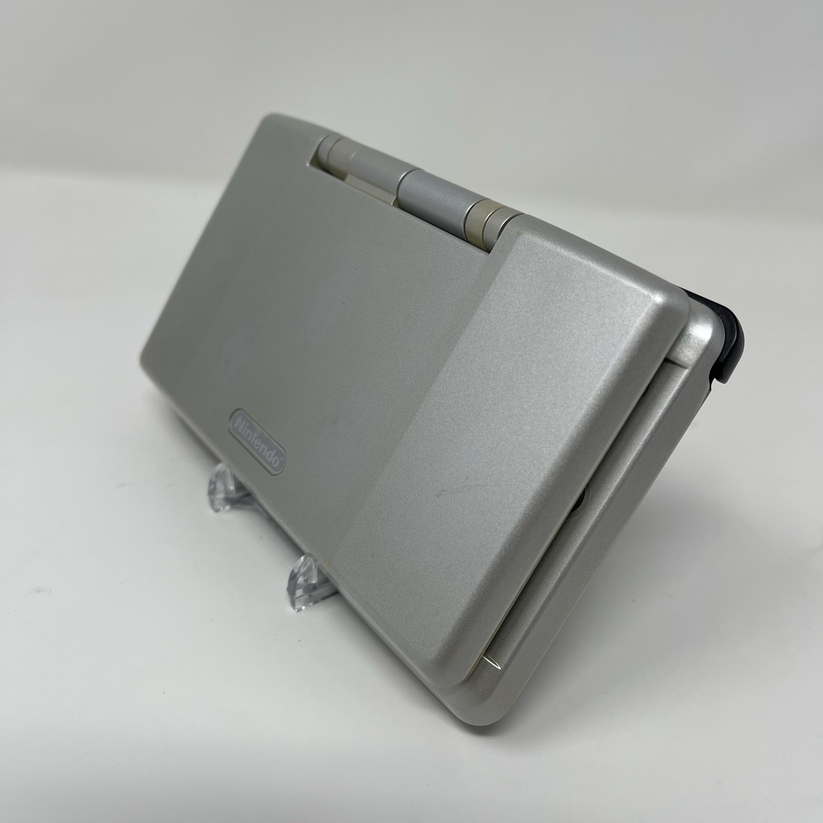 Silver Nintendo DS Original – (NTR-001 ) w/ Box – Good Condition – Japanese