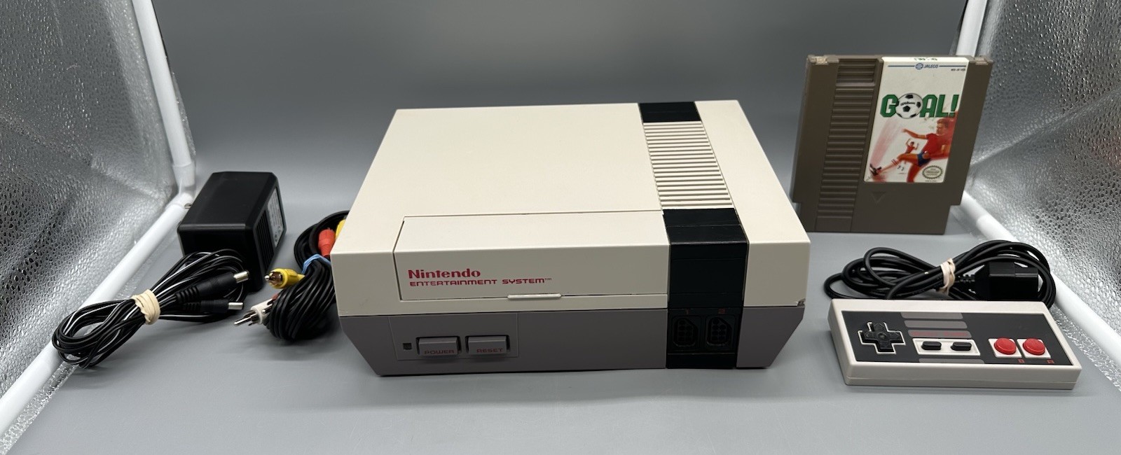Nintendo Entertainment System NES-001 Console OEM Bundle New 72 Pins – Tested