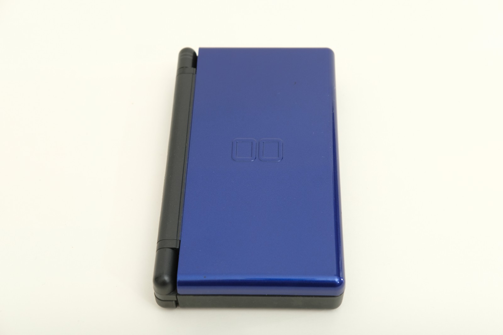 Nintendo DS Lite Handheld Cobalt and Black w/stylus, gba cover, charger USG-001