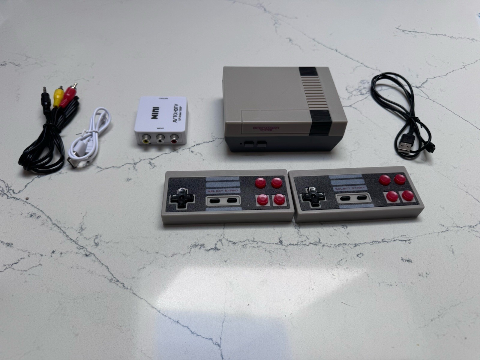 Nintendo NES Classic Mini Edition Console System Controller & Cables