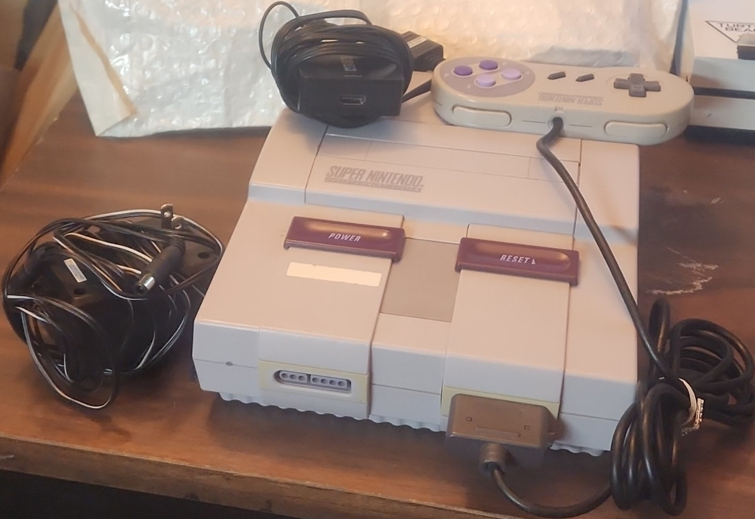 Nintendo Super NES SNS-001 Control Deck Console w/ Controller, Cables, HDMI