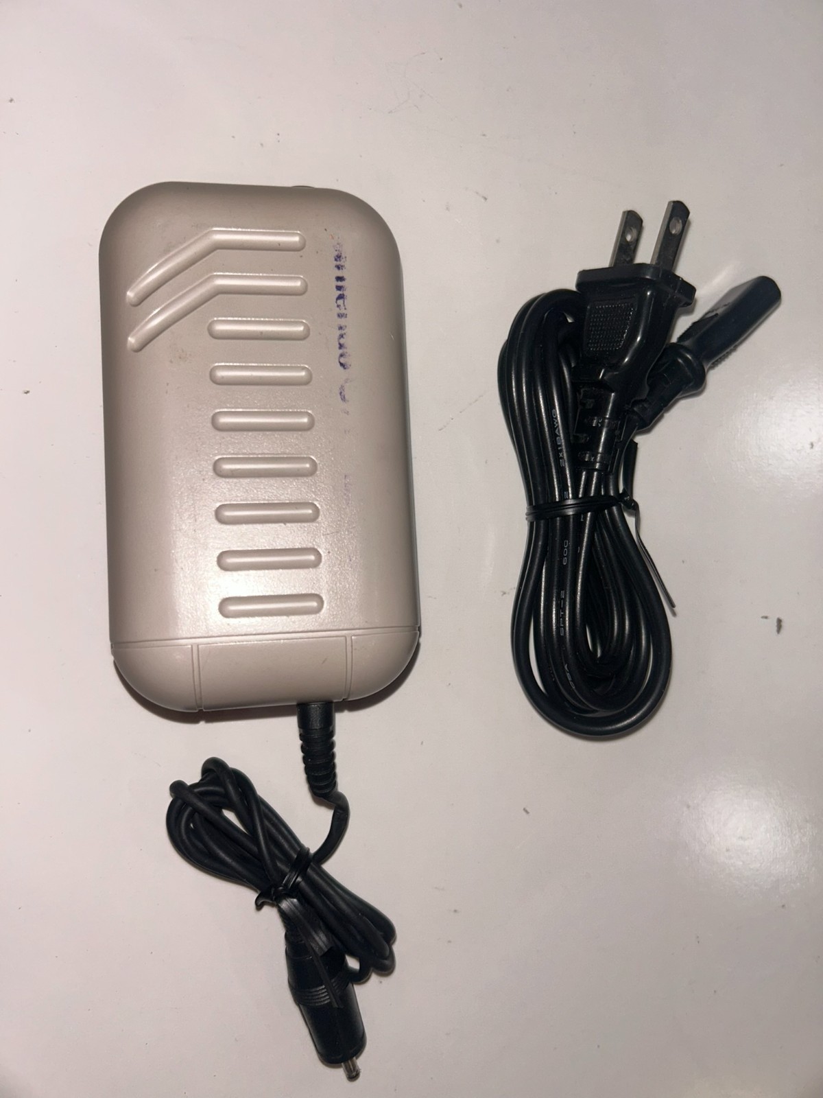 Nintendo Game Boy Hard Plastic Travel Case + Light Boy + Dead Battery Pack #2