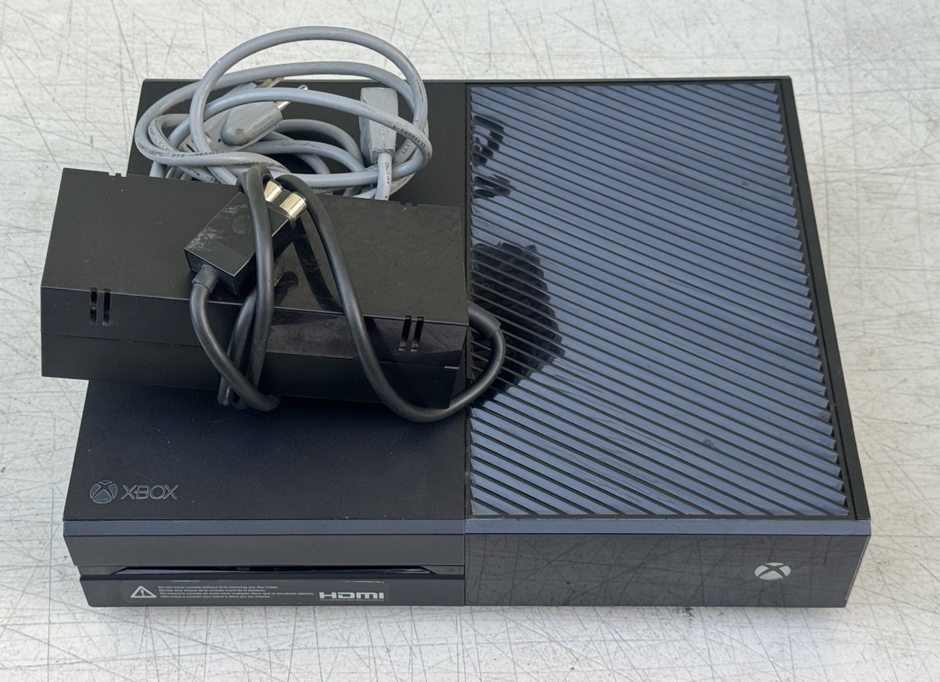 Microsoft Xbox One Gaming Console Black Model 1540 With Power Supply USED