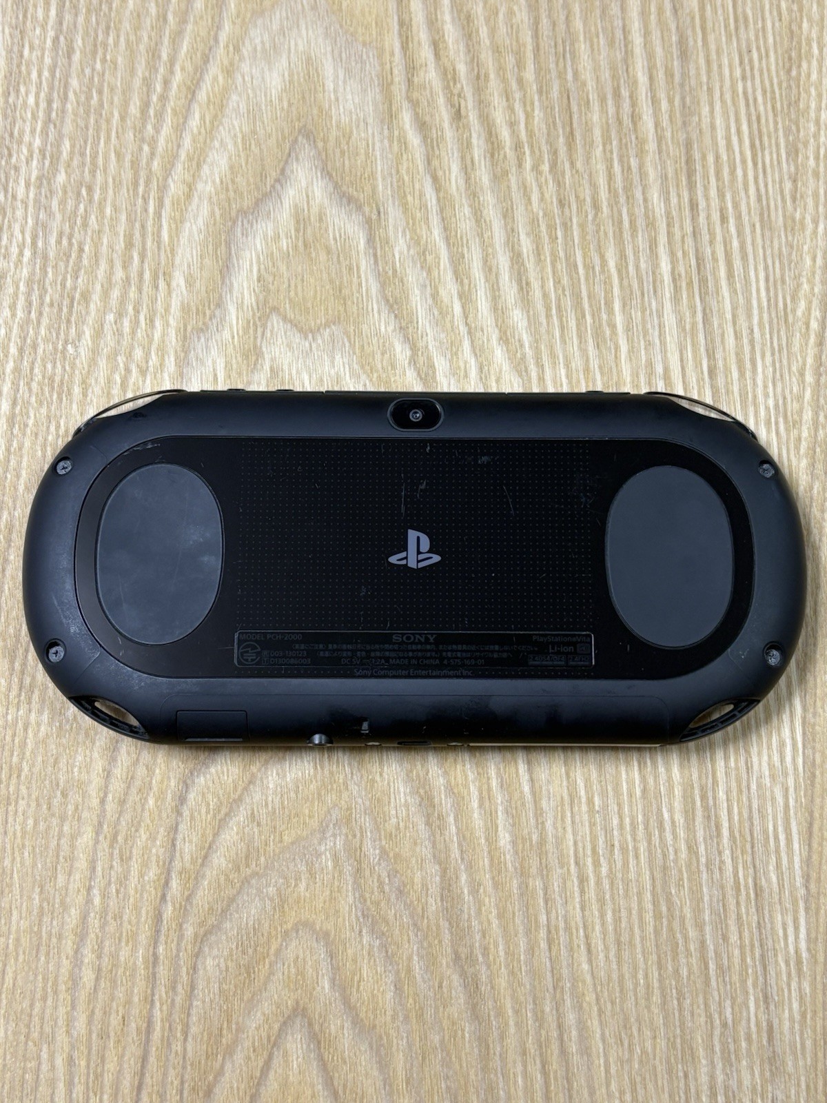 PS Vita PCH-2000 Black Console Boxed 16GB Memory Card Sony Japan