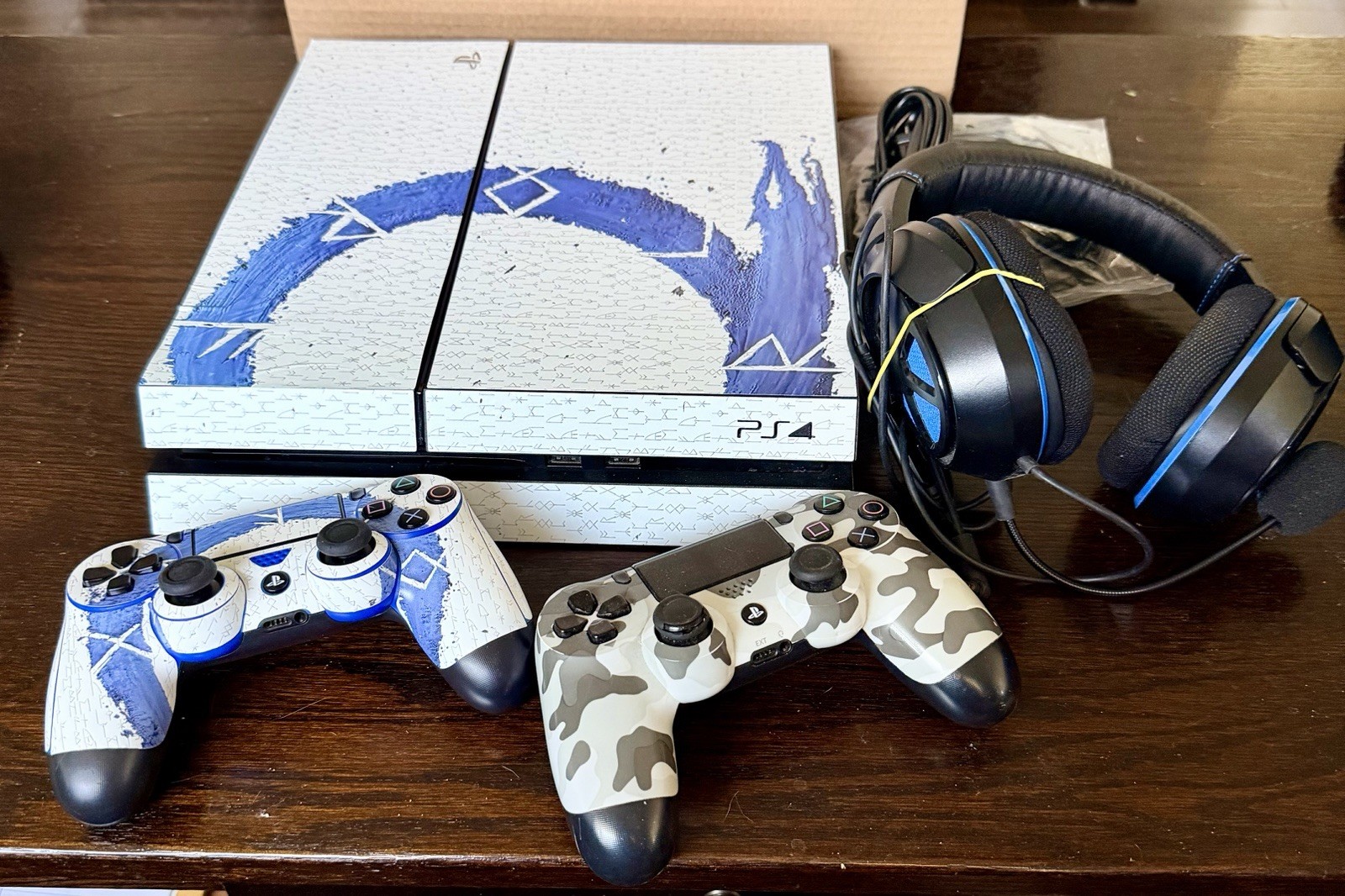 Sony PS4 God Of War Ragnarok 2TB Console Bundle (tested) Read Description!